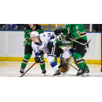 Victoria Royals' Carter Dereniwsky in action