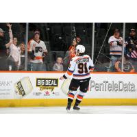 Elliot Desnoyers of the Lehigh Valley Phantoms