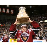 Vancouver Giants celebrate with the 2007 Memorial Cup