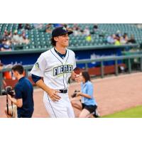 Columbia Fireflies pitcher Frank Mozzicato